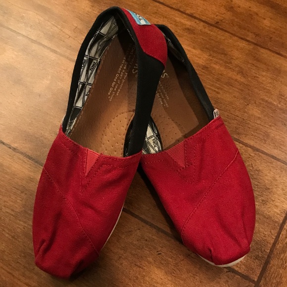 Toms Shoes - TOMS - Gamecock Garnet & Black
